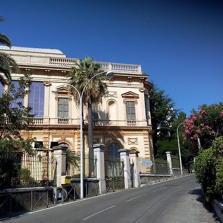 Villa Du Chateau Ницца Экстерьер фото